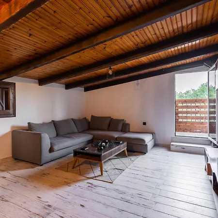 Apartament Barbara House Doukádes