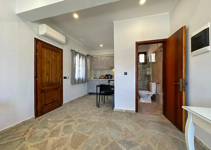 דירה Barbara House Doukádes