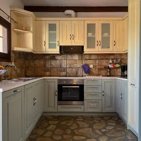 Lägenhet Barbara House Doukádes