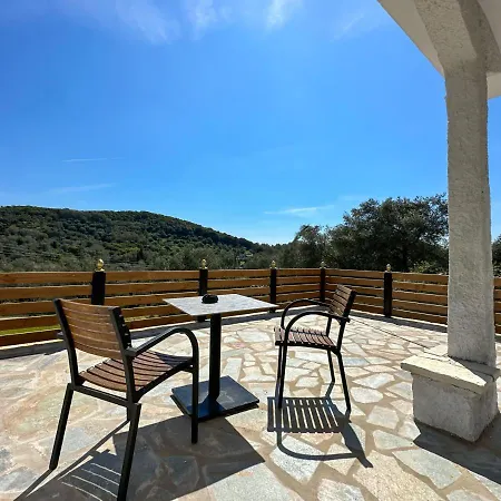 Barbara House شقة