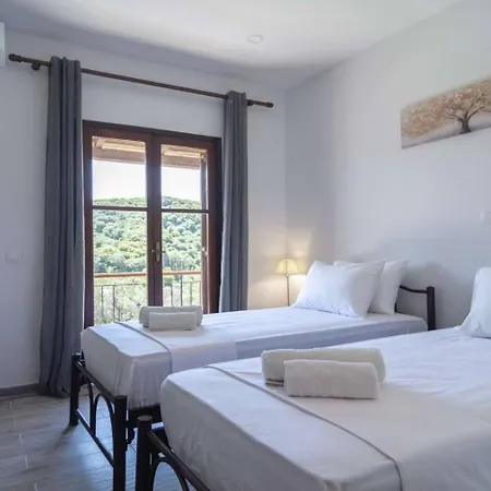 Lägenhet Barbara House Doukádes